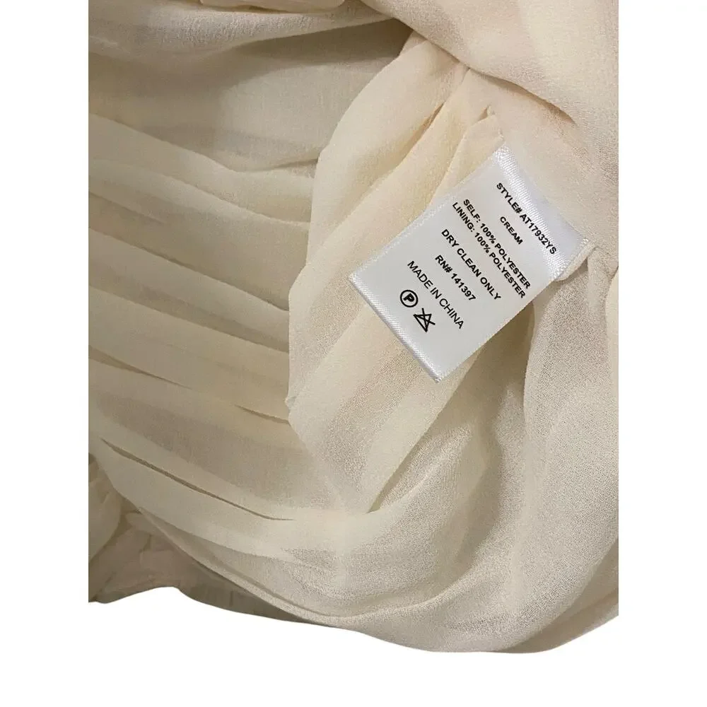 ASTR Ruched Cropped Blouse Small Cream Smocked Party Romantic Coquette Bridal